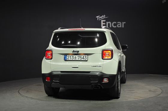 Jeep Renegade 2.4 Limited — пробег 38 409 км — фото 4 из 5