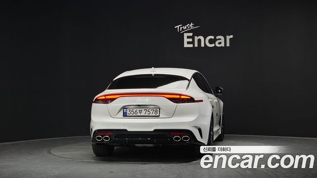 Kia Stinger из Кореи Encar