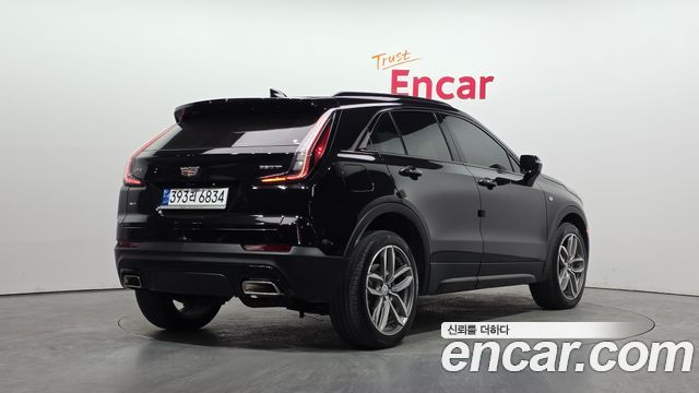 Cadillac XT4 из Кореи Encar