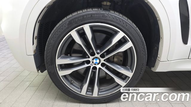 BMW X6 M50d — пробег 157 092 км — фото 5 из 5