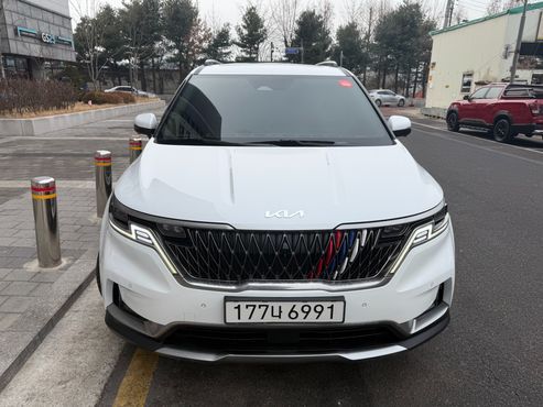 Kia Carnival Diesel 9-Seater Signature — пробег 66 300 км — фото 2 из 5