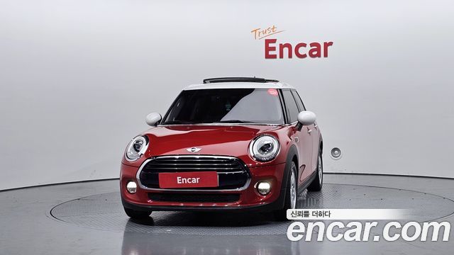 Mini Cooper 5Door Mid 3rd — пробег 76 528 км — фото 3 из 5