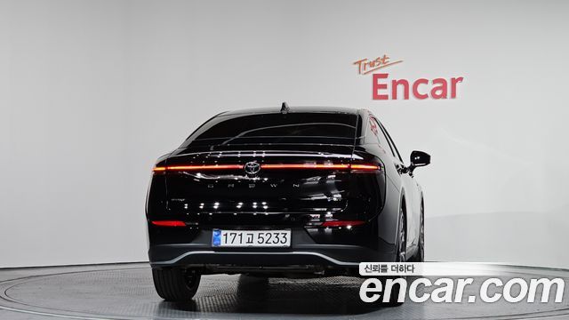 Toyota Crown из Кореи Encar