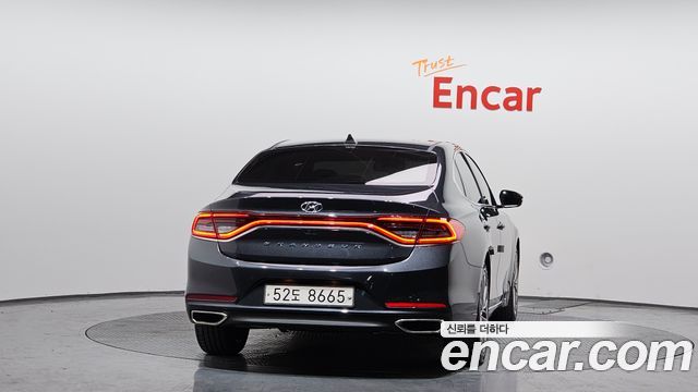 Hyundai Grandeur из Кореи Encar