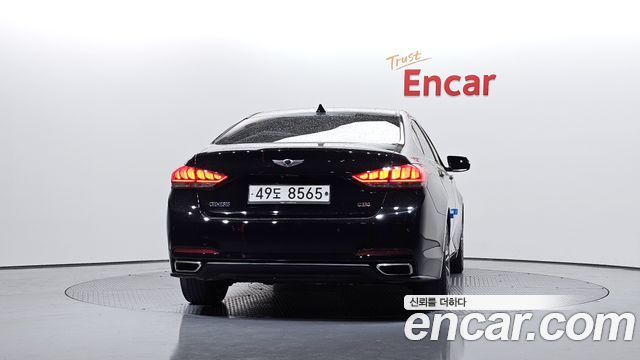 Hyundai Genesis из Кореи Encar