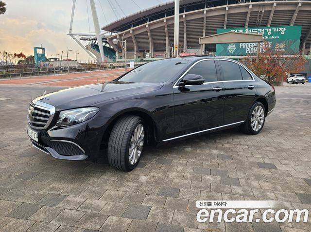 Mercedes-Benz E-Class из Кореи Encar