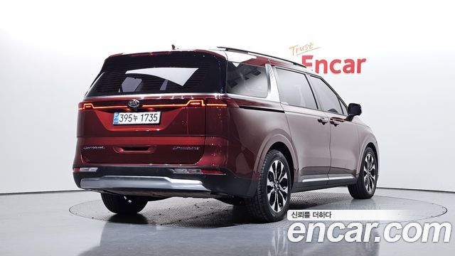 Kia Carnival из Кореи Encar