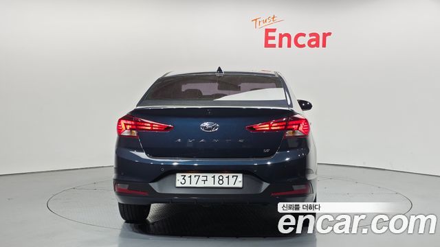Hyundai AVANTE из Кореи Encar