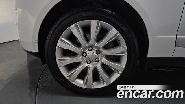 Land Rover Range Rover из Кореи Encar
