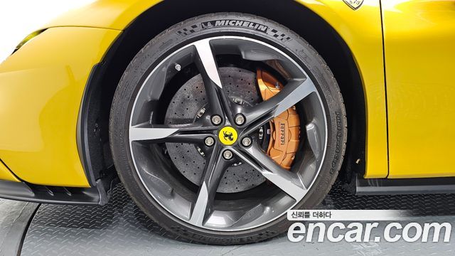 Ferrari SF90 из Кореи Encar