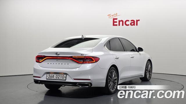Hyundai Grandeur из Кореи Encar
