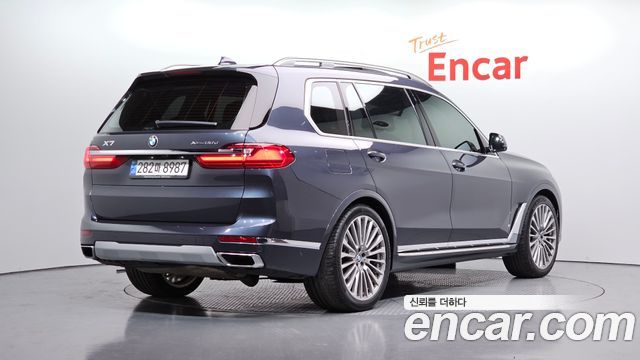BMW X7 xDrive 30d Design Pure Excellent 6-Seater — пробег 148 843 км — фото 2 из 5