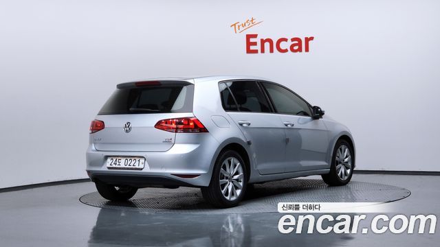 Volkswagen Golf 1.6 TDI — пробег 105 810 км — фото 2 из 5