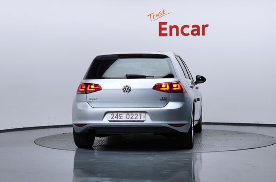 Volkswagen Golf 1.6 TDI — пробег 105 810 км — фото 4 из 5