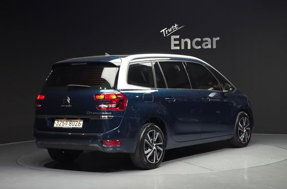 Citroen-DS C4 SpaceTourer 1.5 BlueHDi Shine — пробег 71 625 км — фото 2 из 5