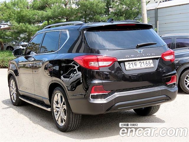 Ssangyong Rexton из Кореи Encar