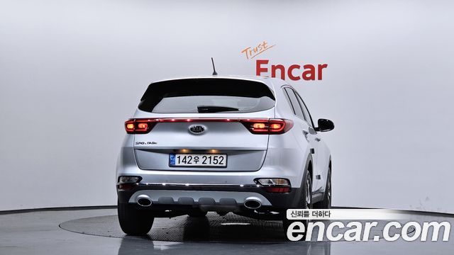 Kia Sportage Diesel 2.0 2WD Trendy — пробег 129 462 км — фото 4 из 5