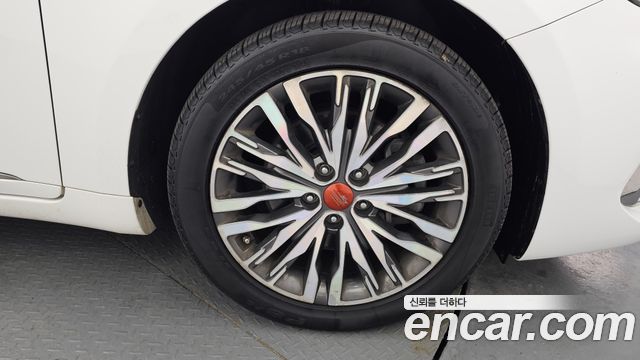 Kia K7 из Кореи Encar