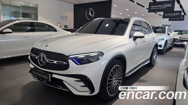 Mercedes-Benz GLC-Class GLC300 4MATIC AMG Line — пробег 9 650 км — фото 1 из 5