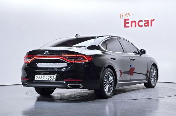 Hyundai Grandeur 2.4 Premium — пробег 112 969 км — фото 2 из 5
