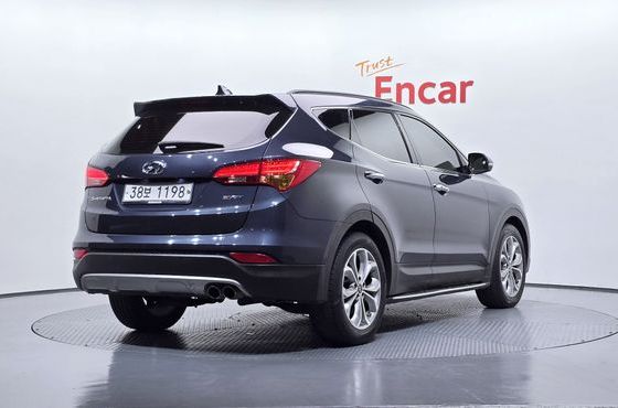 Hyundai Santafe Diesel(e-VGT) 2.0 2WD Premium — пробег 196 896 км — фото 2 из 5