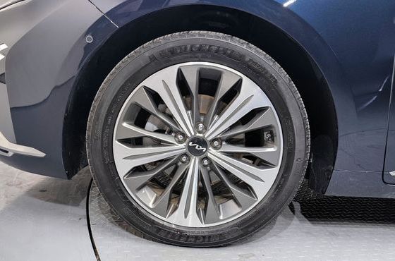 Kia K8 Signature — пробег 65 111 км — фото 5 из 5