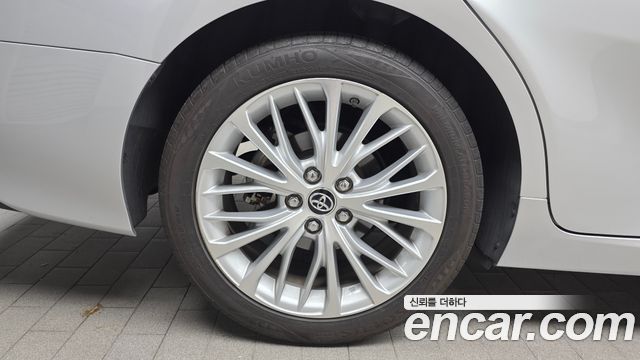 Toyota Camry 2.5 — пробег 75 392 км — фото 5 из 5