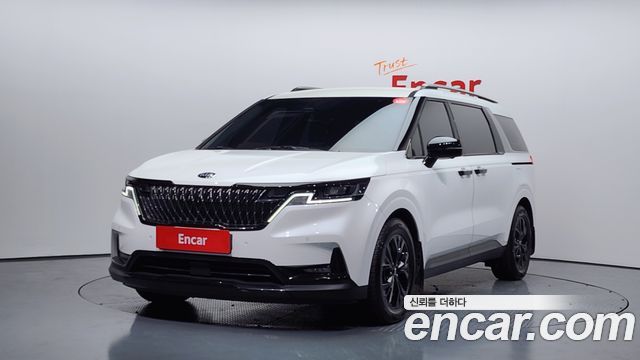 Kia Carnival 9-Seater Prestige — пробег 78 958 км — фото 1 из 5