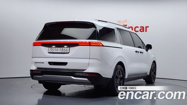 Kia Carnival 9-Seater Prestige — пробег 78 958 км — фото 2 из 5