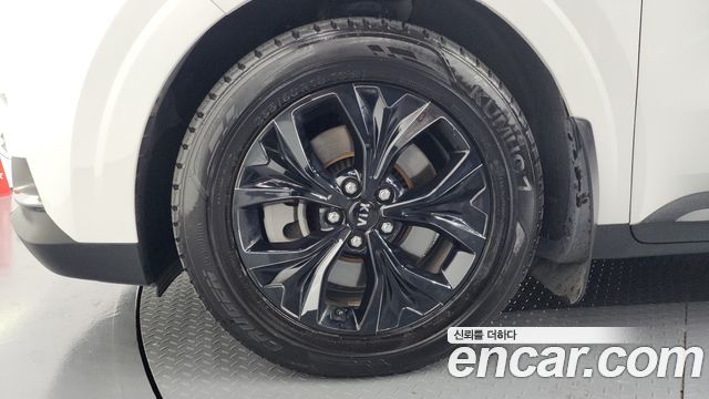 Kia Carnival 9-Seater Prestige — пробег 78 958 км — фото 5 из 5