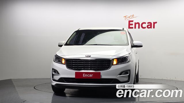 Kia Carnival из Кореи Encar