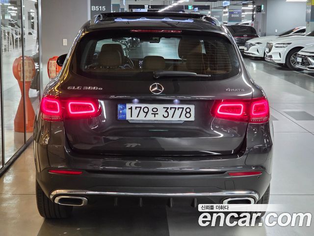 Mercedes-Benz GLC-Class GLC300e 4MATIC — пробег 94 000 км — фото 5 из 5