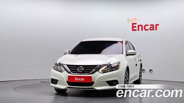 Nissan Altima из Кореи Encar