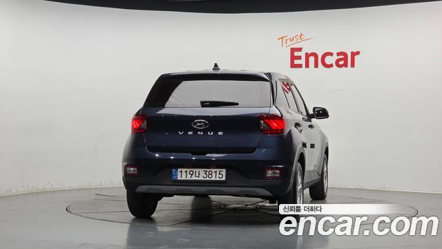 Hyundai Venue из Кореи Encar