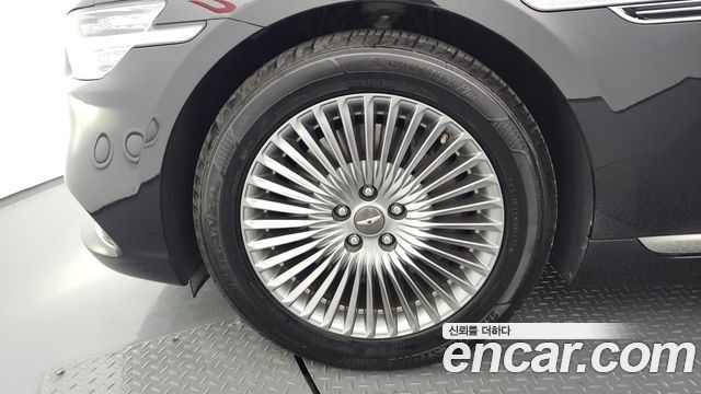 Genesis G90 из Кореи Encar