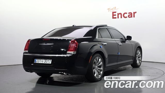Chrysler 300C из Кореи Encar