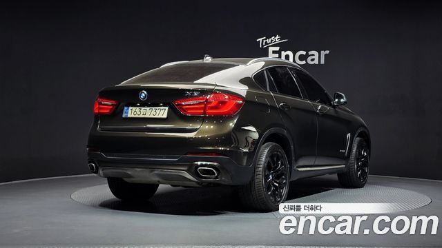BMW X6 xDrive 40d — пробег 196 819 км — фото 2 из 5