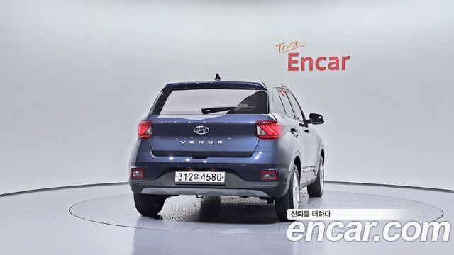 Hyundai Venue из Кореи Encar