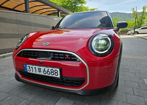 Mini Cooper 5 Door Favoured — пробег 5 470 км — фото 2 из 5