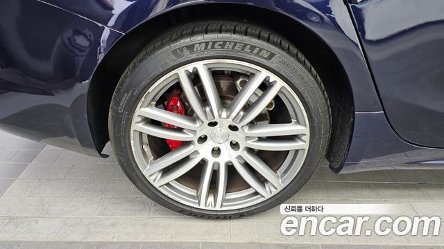 Maserati Ghibli из Кореи Encar