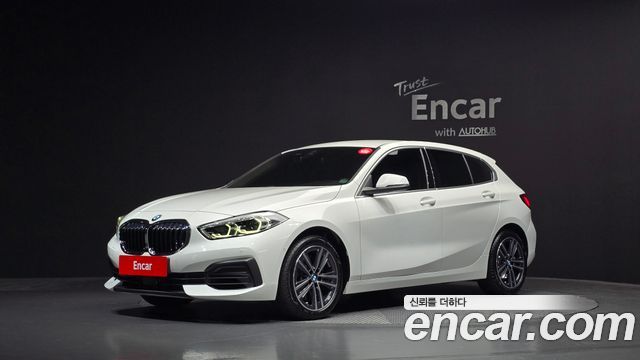 BMW 1-Series 120i Advantage — пробег 14 687 км — фото 1 из 5