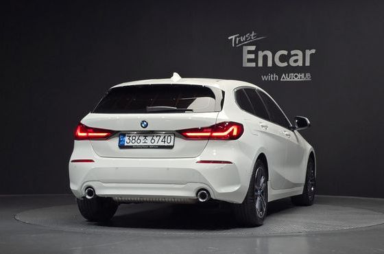 BMW 1-Series 120i Advantage — пробег 14 687 км — фото 4 из 5