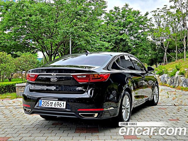 Kia K7 из Кореи Encar