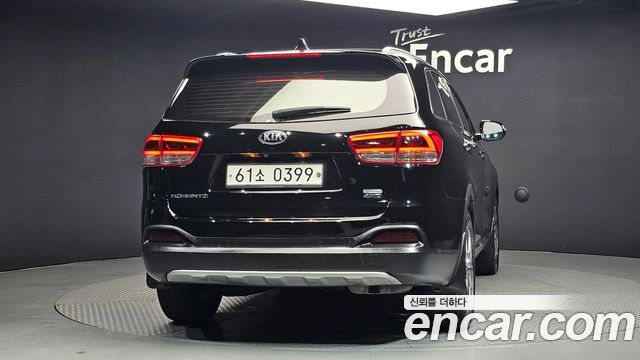 Kia Sorento Diesel 2.2 4WD Noblesse Special — пробег 207 556 км — фото 4 из 5