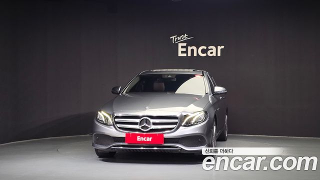 Mercedes-Benz E-Class из Кореи Encar