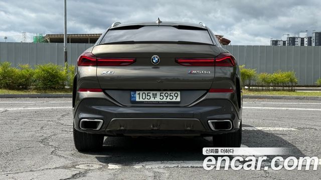 BMW X6 xDrive40d M Sport — пробег 127 540 км — фото 4 из 5