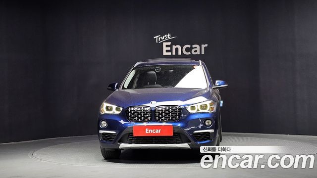 BMW X1 xDrive 20d xLine — пробег 64 185 км — фото 3 из 5