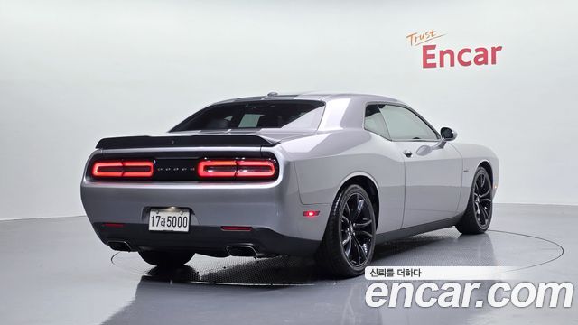 Dodge Challenger 5.7 — пробег 135 387 км — фото 2 из 5