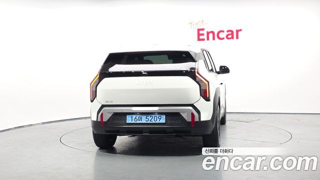 Kia EV3 из Кореи Encar