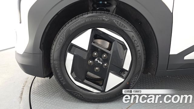 Kia EV3 из Кореи Encar